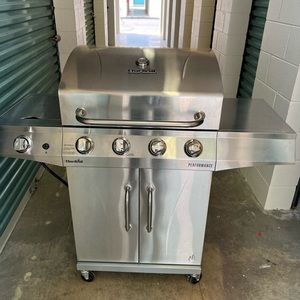One time used char broil grill